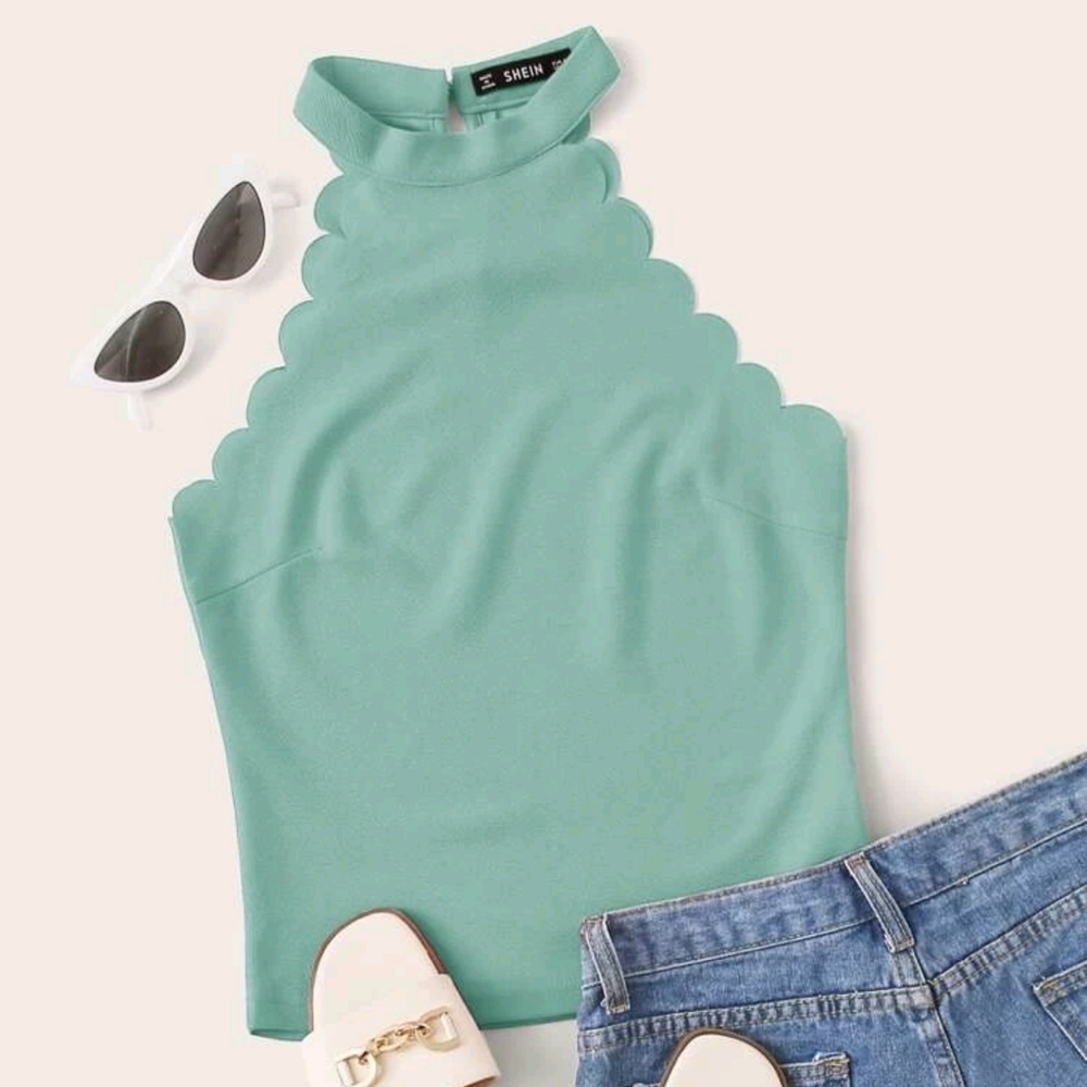 Scallop Trim Halter top